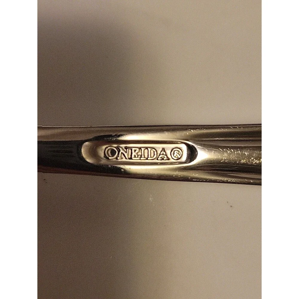 Oneida Lincoln Serving Spoons Slotted Stainless Flatware Lot of 2